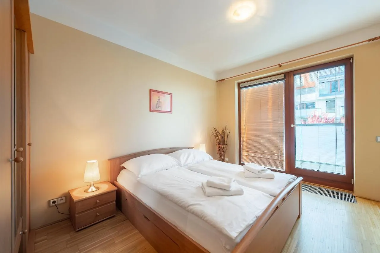 Luxury Apartment River Diamond Residence Prag Tjekkiet