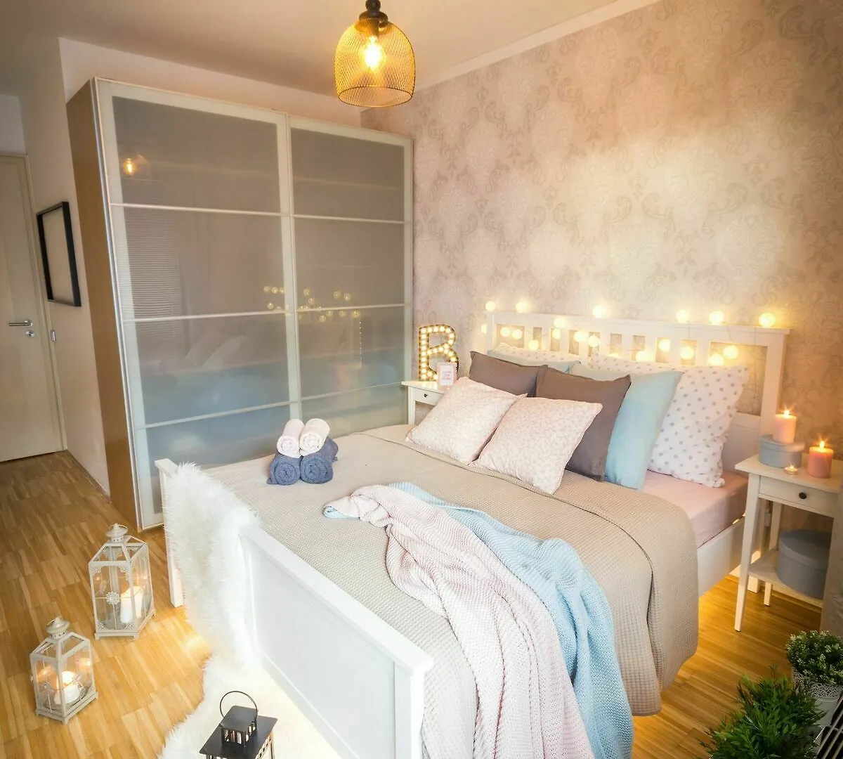 Luxury Apartment River Diamond Residence Prag 0*,